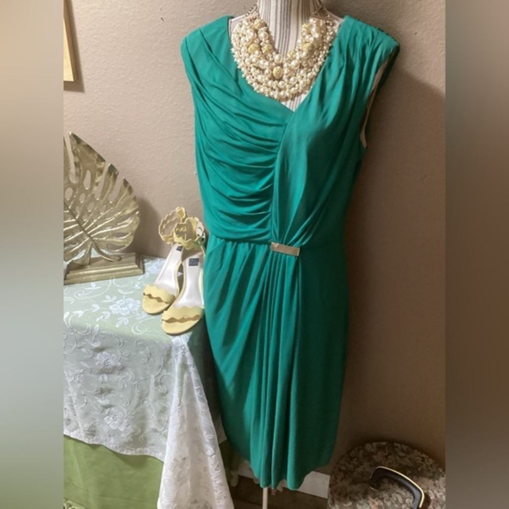 Adrianna Papell GREEN & TAN Size 14